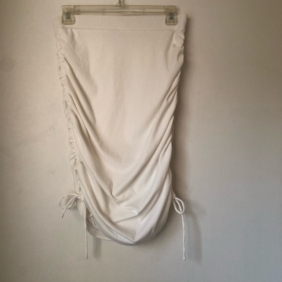 Princess Polly Neive White Mini Skirt 10 - Picture 7 of 9